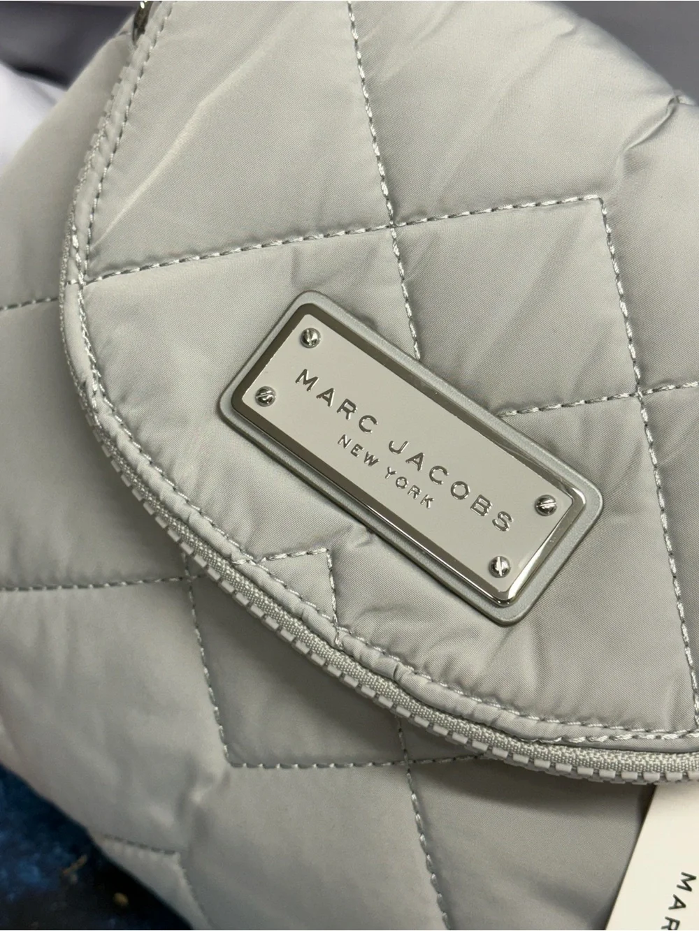 (new+tag) Marc Jacobs medium quilted crossbody grey